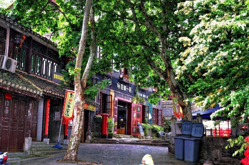 2021款威驰创行版和智行版自动挡哪款车值得入手？
